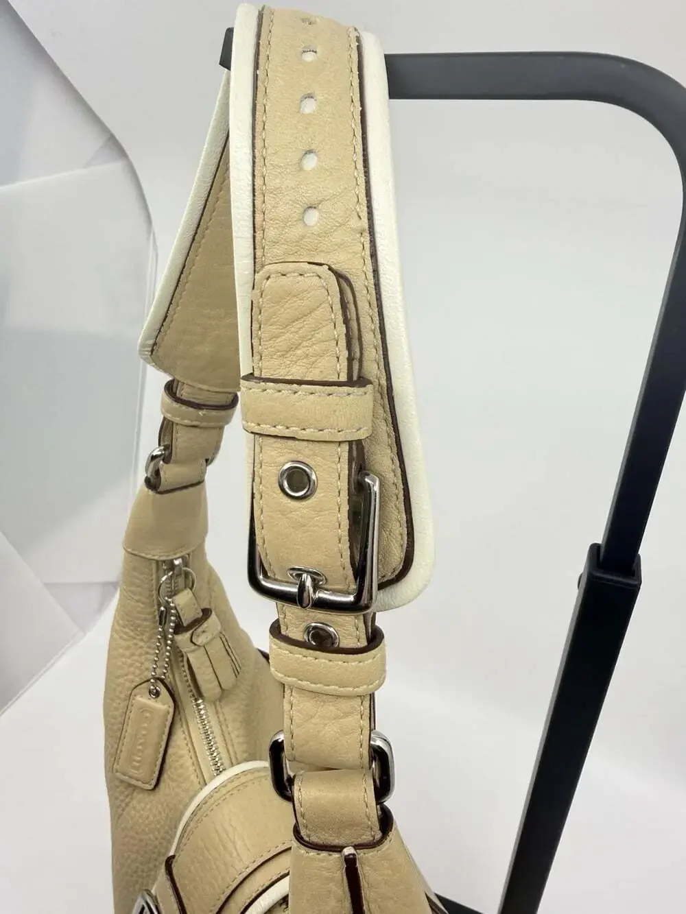 VTG 2005 Coach Hamptons Buckle Hobo 5054 RARE Ivory Pebbled Leather Y2K PRISTINE